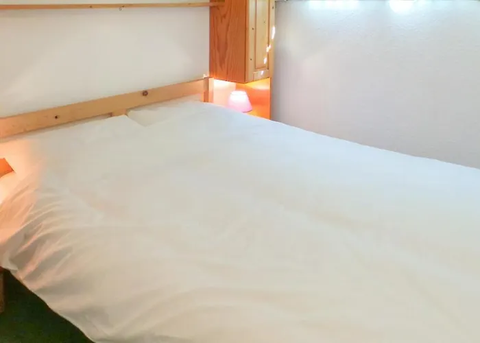 Spacious Iris, Foret 아파트